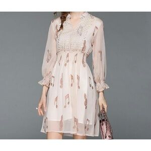 Kaimilan Music Note Fit and Flare Short Dress Sheer Long Sleeves Lace Accent XXL